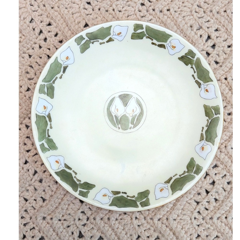 Vintage Hand Painted Calla Lily Ceramic Plate Art Nouveau Floral Decorative 8in